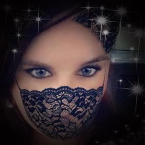 Meet your Posher, Krystal